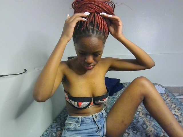 Leximia live cam on BongaCams