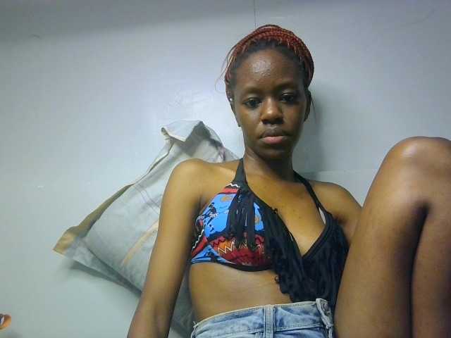 Leximia live cam on BongaCams