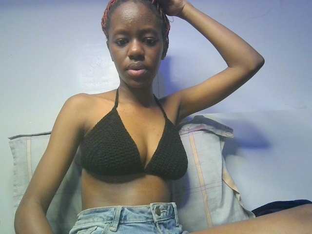 Leximia live cam on BongaCams