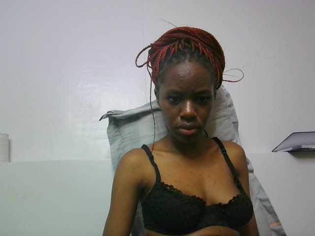 Leximia live cam on BongaCams