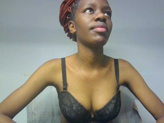 Leximia live cam on BongaCams