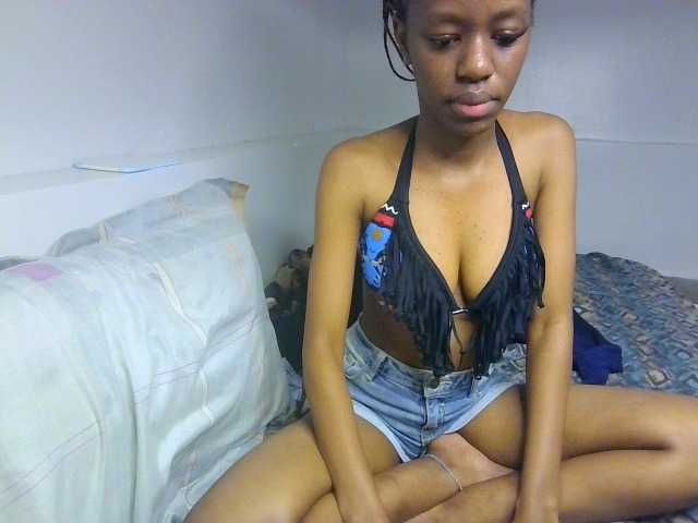 Leximia live cam on BongaCams