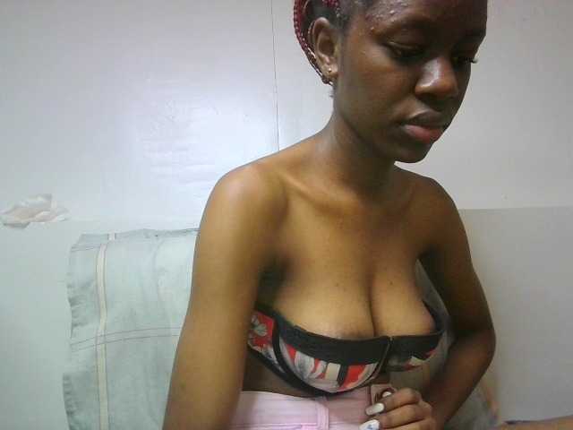 Leximia live cam on BongaCams