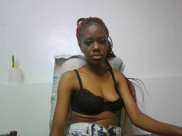 Leximia live cam on BongaCams