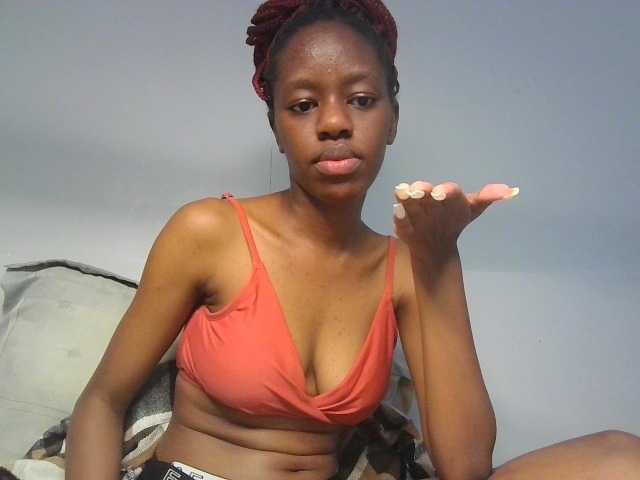 Leximia live cam on BongaCams