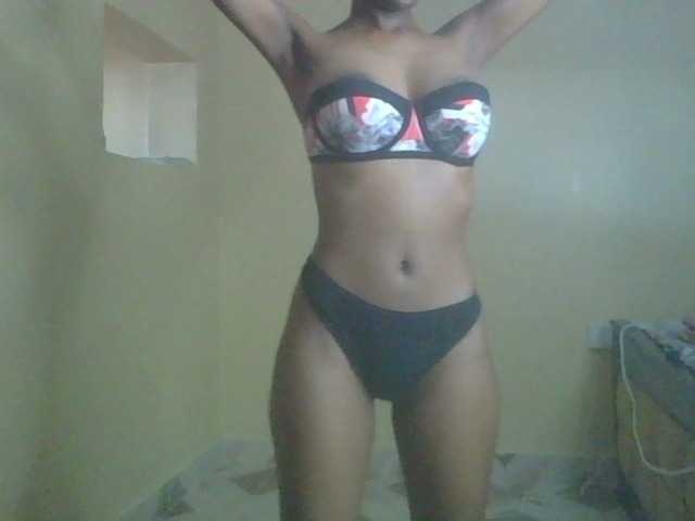 Leximia — live female cam