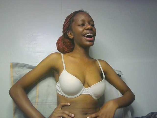 Leximia live cam on BongaCams