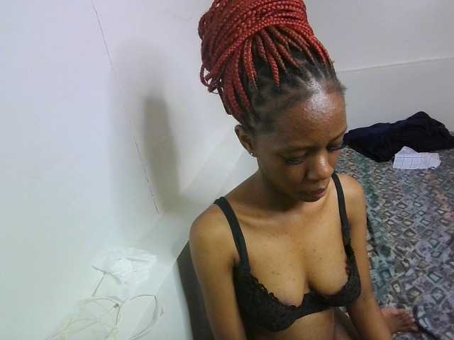 Leximia live cam on BongaCams
