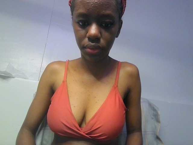 Leximia live cam on BongaCams
