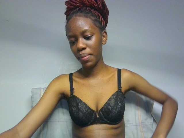 Leximia live cam on BongaCams