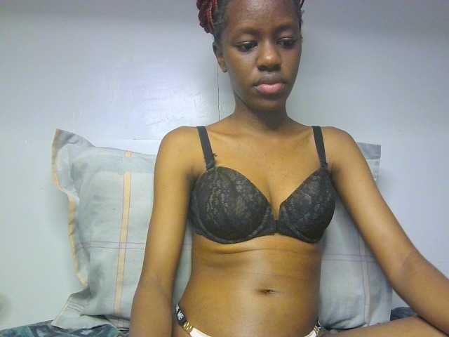 Leximia live cam on BongaCams