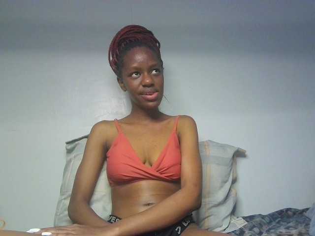Leximia live cam on BongaCams