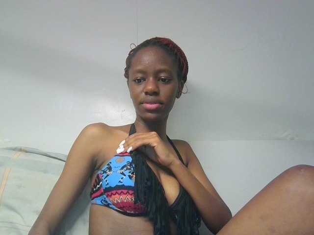 Leximia live cam on BongaCams