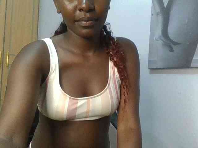 SpicyRosie webcam
