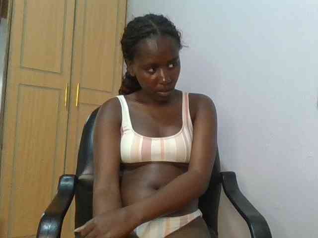 SpicyRosie webcam