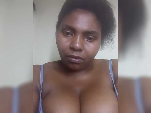 Sweetmama10, live now on BongaCams