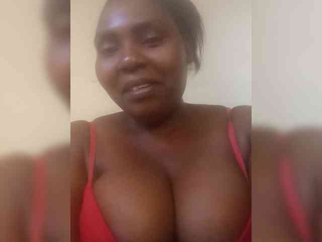 Sweetmama10 webcam