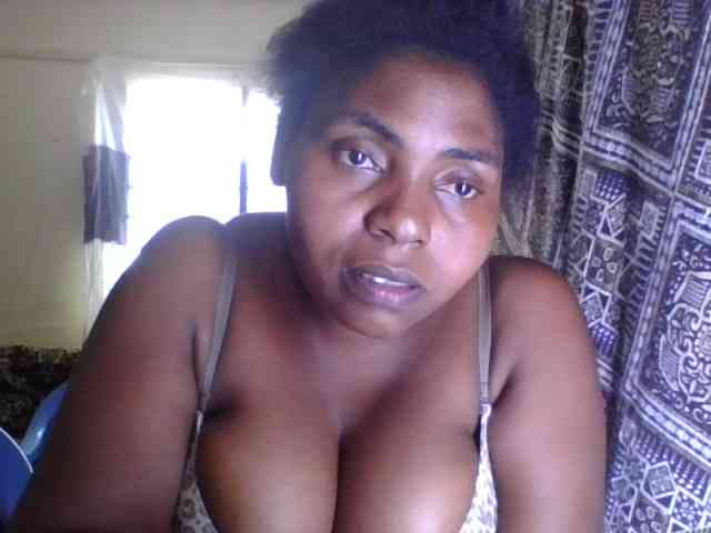 Sweetmama10 webcam