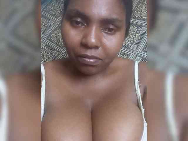 Model: Sweetmama10