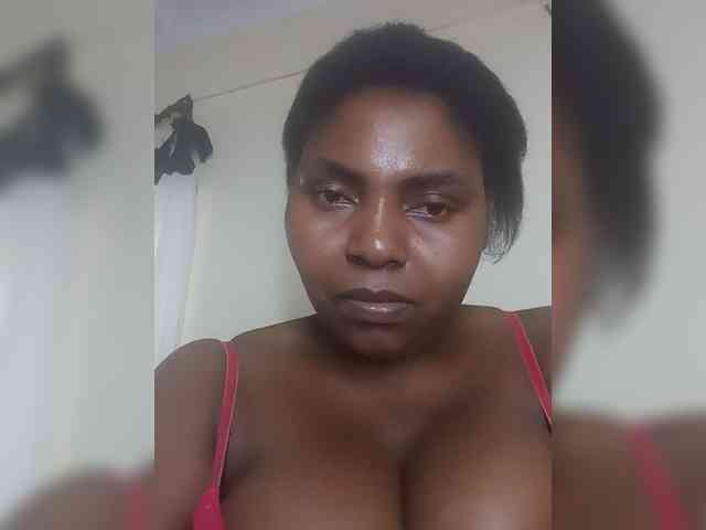 Model: Sweetmama10