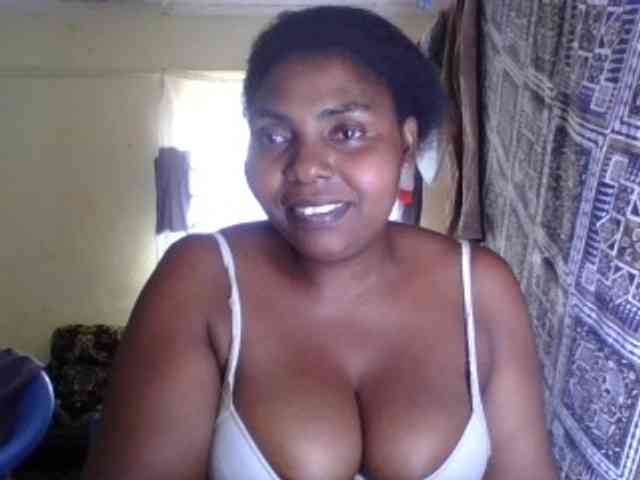 Sweetmama10 webcam
