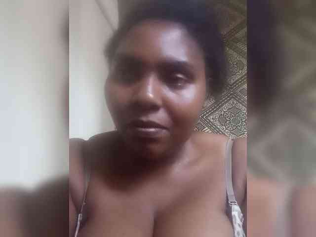 Sweetmama10 webcam