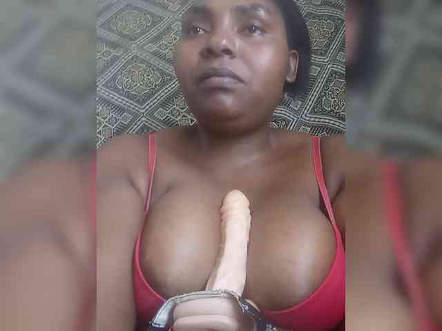 Sweetmama10 webcam