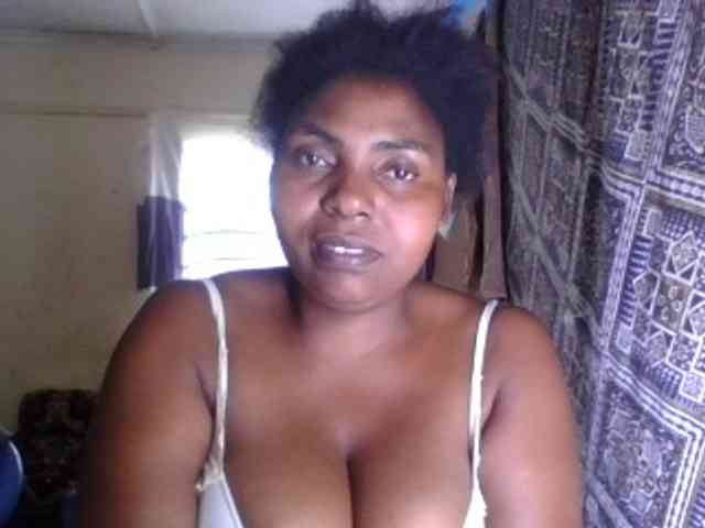 Sweetmama10 webcam