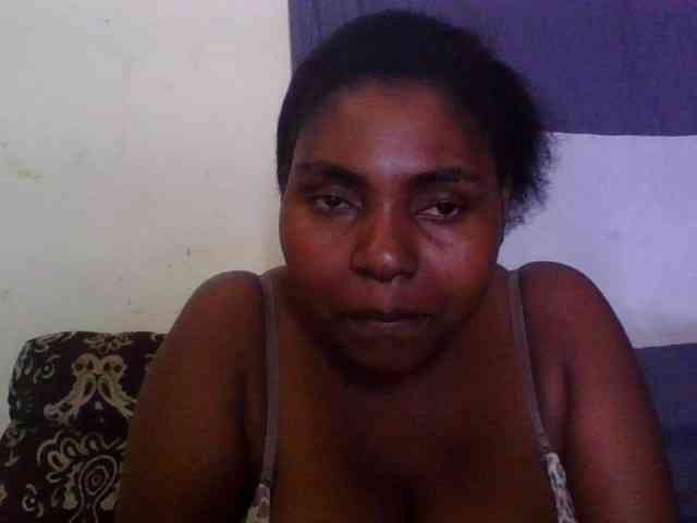 Sweetmama10 webcam