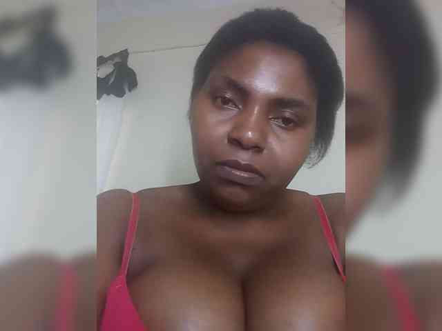 Sweetmama10 Live Webcam on BongaCams