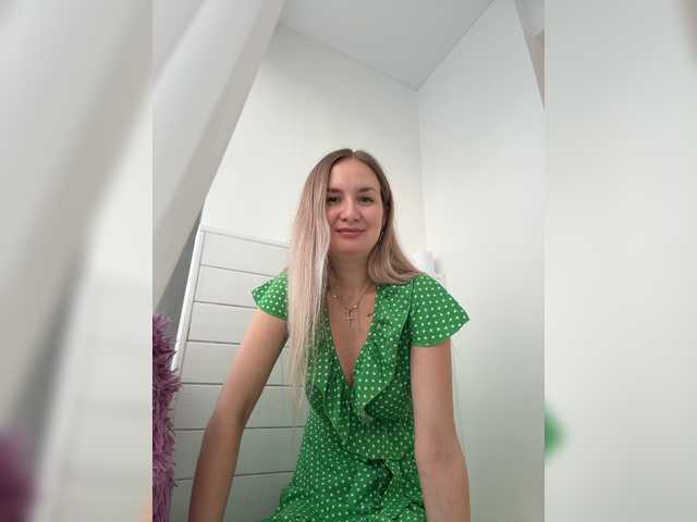 Leila1313 webcam