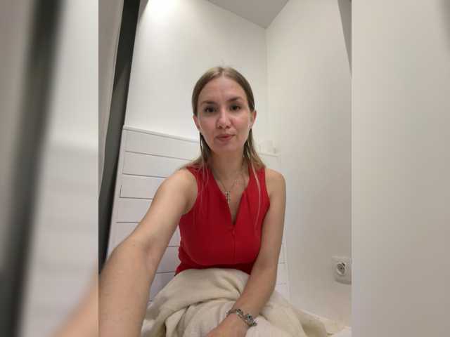Leila1313 live cam on BongaCams