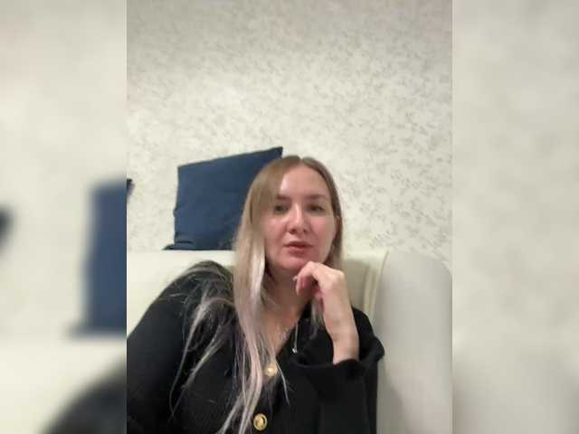 Leila1313 webcam
