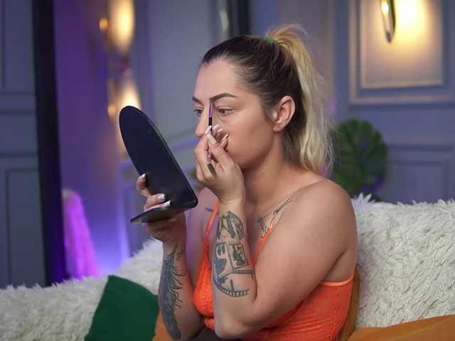 MichelleJo live cam on BongaCams