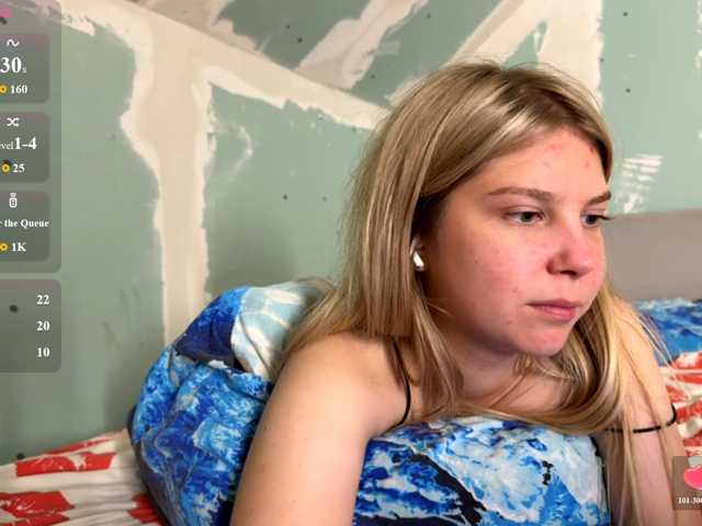 Emilisrose live cam on BongaCams