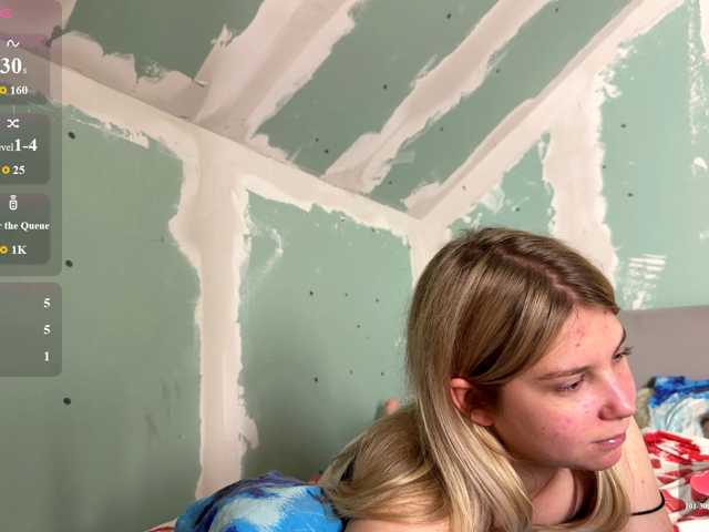 Emilisrose live cam on BongaCams