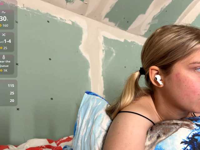 Emilisrose live cam on BongaCams