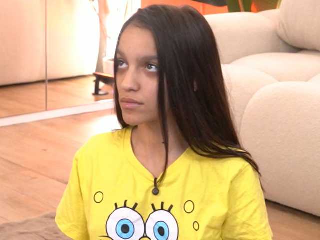 LeoraSenn