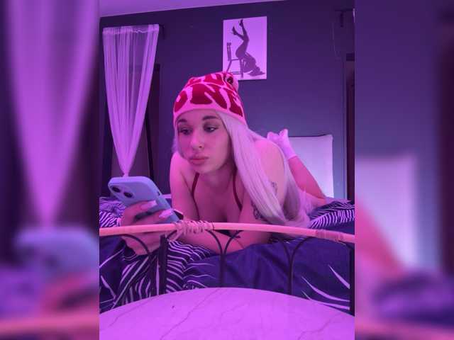 arinochka live cam on BongaCams