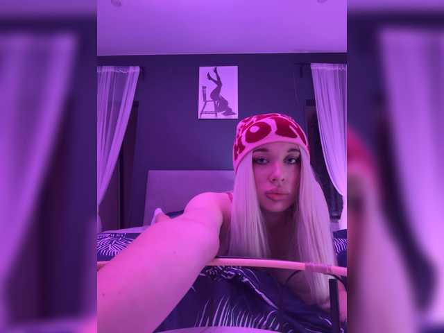 arinochka live cam on BongaCams