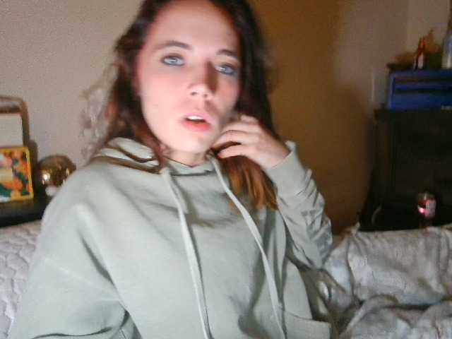 kittycontrabandkat live cam on BongaCams