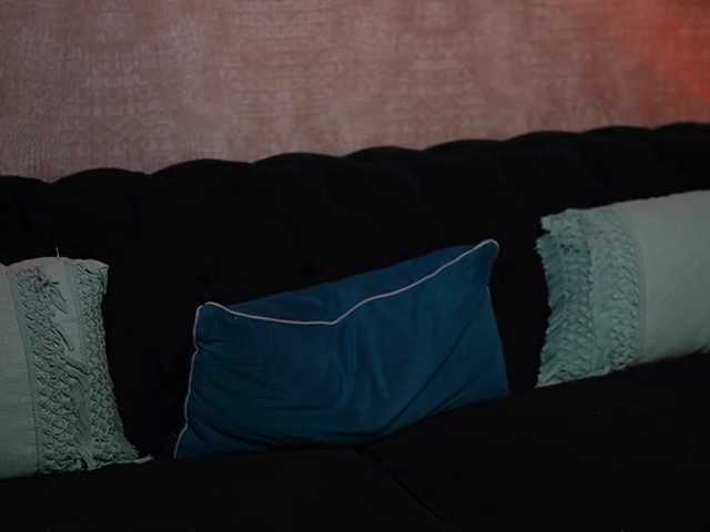 DaisySecret live cam preview