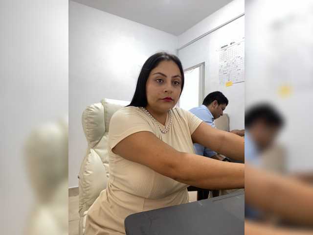 angie-e live cam on BongaCams