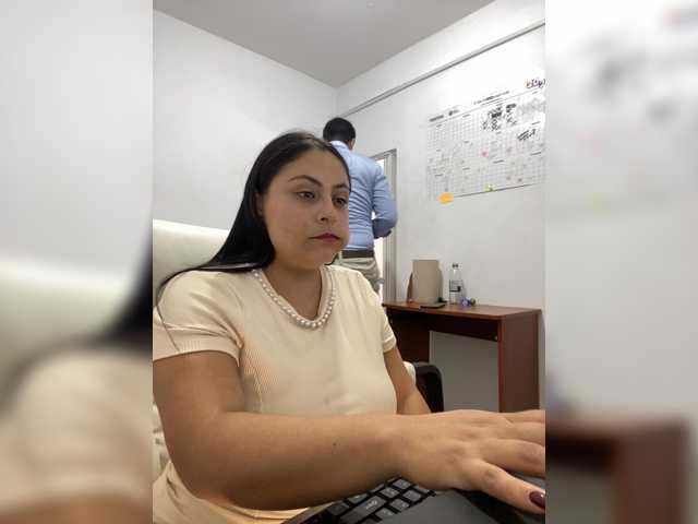 angie-e