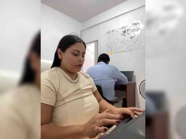 angie-e webcam