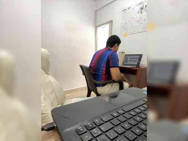 angie-e webcam