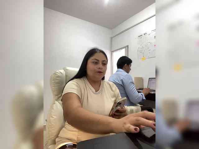 angie-e webcam
