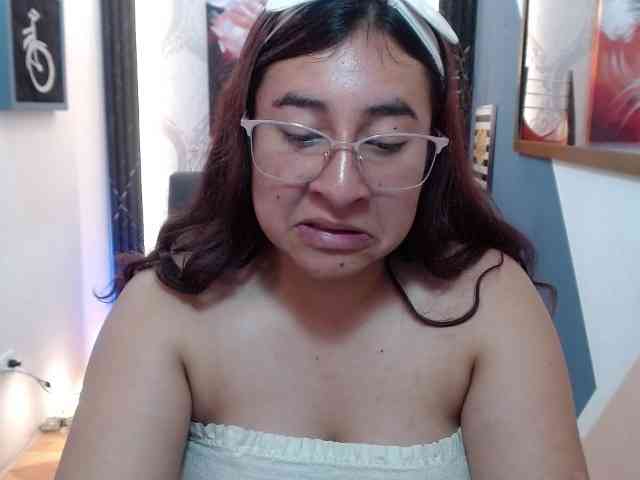 Celestee-kimm webcam