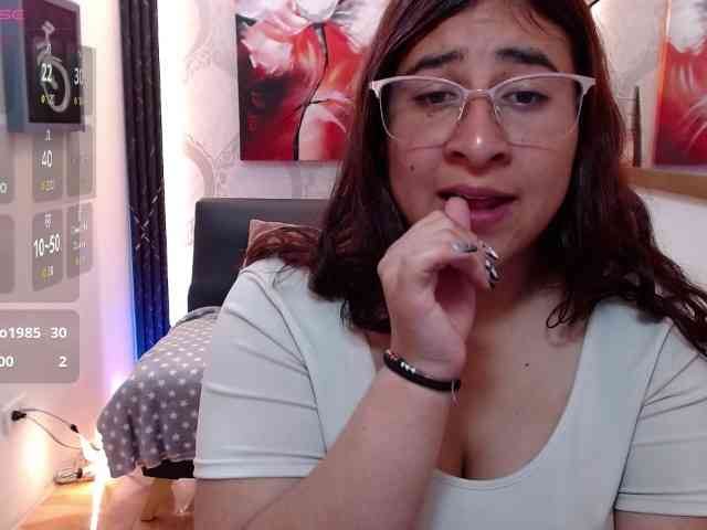 Celestee-kimm webcam