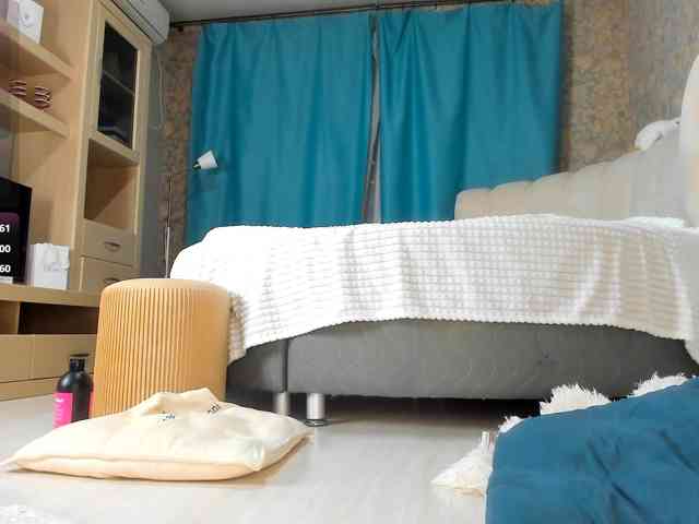 Milla-mi Live Webcam on BongaCams